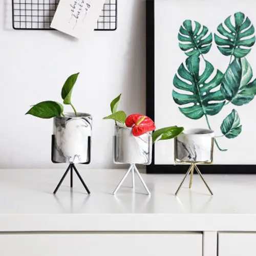 Nordic Style Geometric Iron Rack Holder Metal Stand with Ceramic Planter Desktop
Nordic Style Geometric Iron Rack Holder Metal Stand with Ceramic Planter Desktop