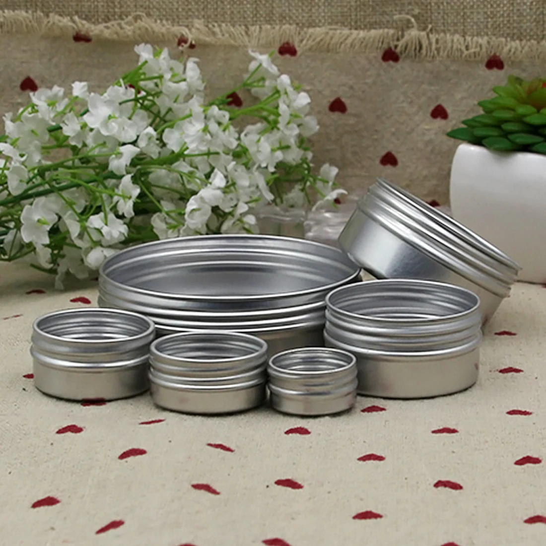 Aluminum box hair wax box paste box metal cream box aluminum box empty plastic cosmetic container small sample makeup bottle
Aluminum box hair wax box paste box metal cream box aluminum box empty plastic cosmetic container small sample makeup bottle