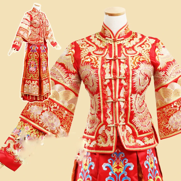 Винтажная золотая вышивка Xiu He Fu традиционное китайское свадебное платье Hanfu Свадебный костюм Hanfu в республиканский период
Винтажная золотая вышивка Xiu He Fu традиционное китайское свадебное платье Hanfu Свадебный костюм Hanfu в республиканский период