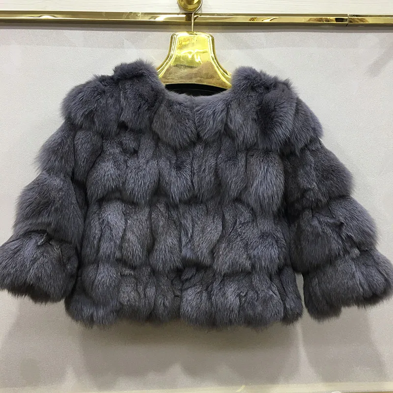 100% In Real Fox Fur Women Short Warm Coat Ladies Winter Genuine Fur Outerwear Natural Jackets Coat Size M/L/XL for Womens
100% In Real Fox Fur Women Short Warm Coat Ladies Winter Genuine Fur Outerwear Natural Jackets Coat Size M/L/XL for Womens