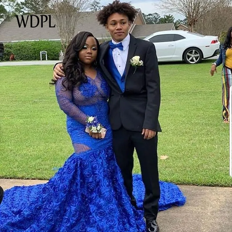 Plus Size Evening Dresses Sheer vestido de festa Royal Blue Formal Gowns Elegant abiye robe e soiree Beads Evening Dress Roses
Plus Size Evening Dresses Sheer vestido de festa Royal Blue Formal Gowns Elegant abiye robe e soiree Beads Evening Dress Roses