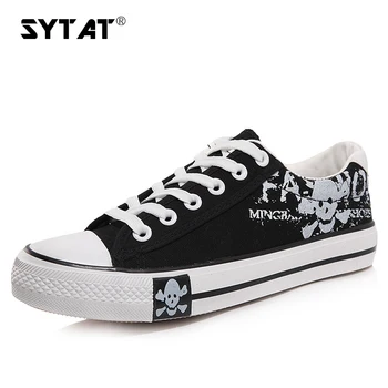 SYTAT England Spring Popular Men's Canvas Shoes Fashion men shoes casual Skull Lace-up Casual Flat Shoes
SYTAT England Spring Popular Men's Canvas Shoes Fashion men shoes casual Skull Lace-up Casual Flat Shoes