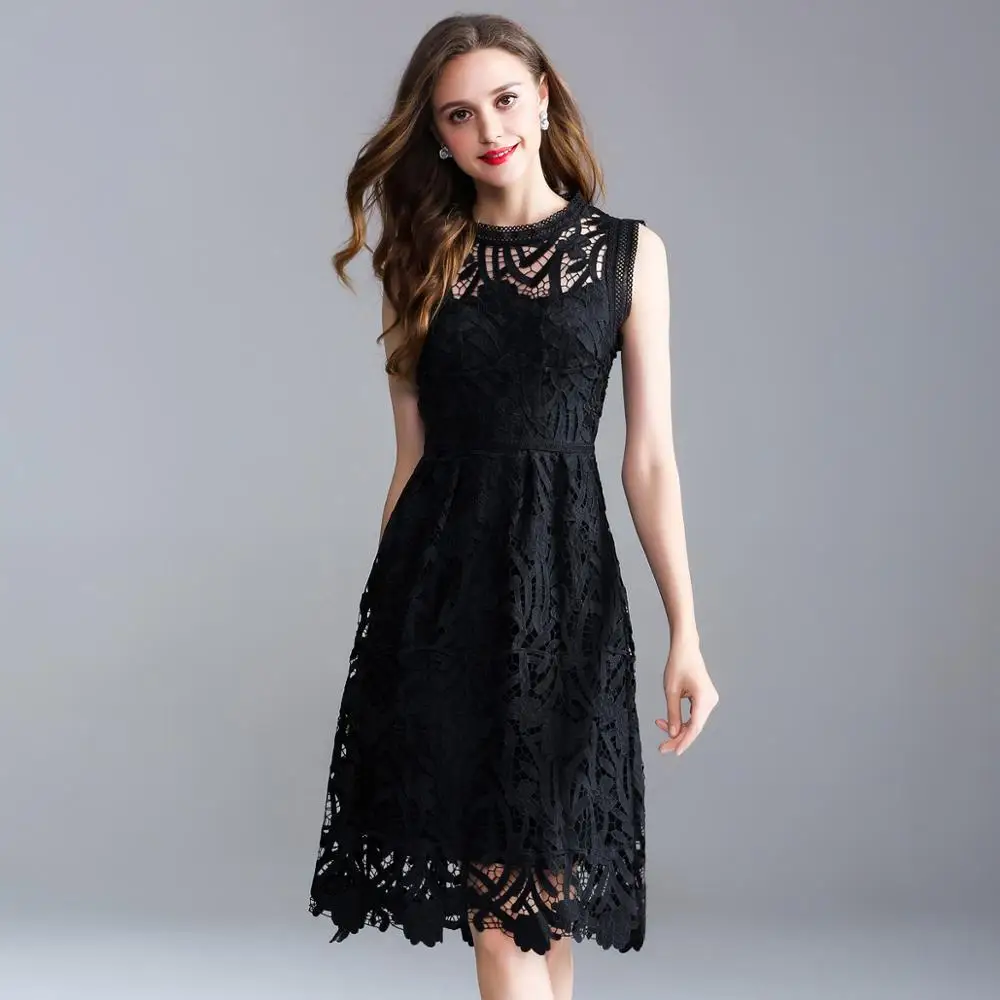 2019 summer new European and American large size women's solid color sleeveless openwork embroidery lace A word dress
2019 summer new European and American large size women's solid color sleeveless openwork embroidery lace A word dress