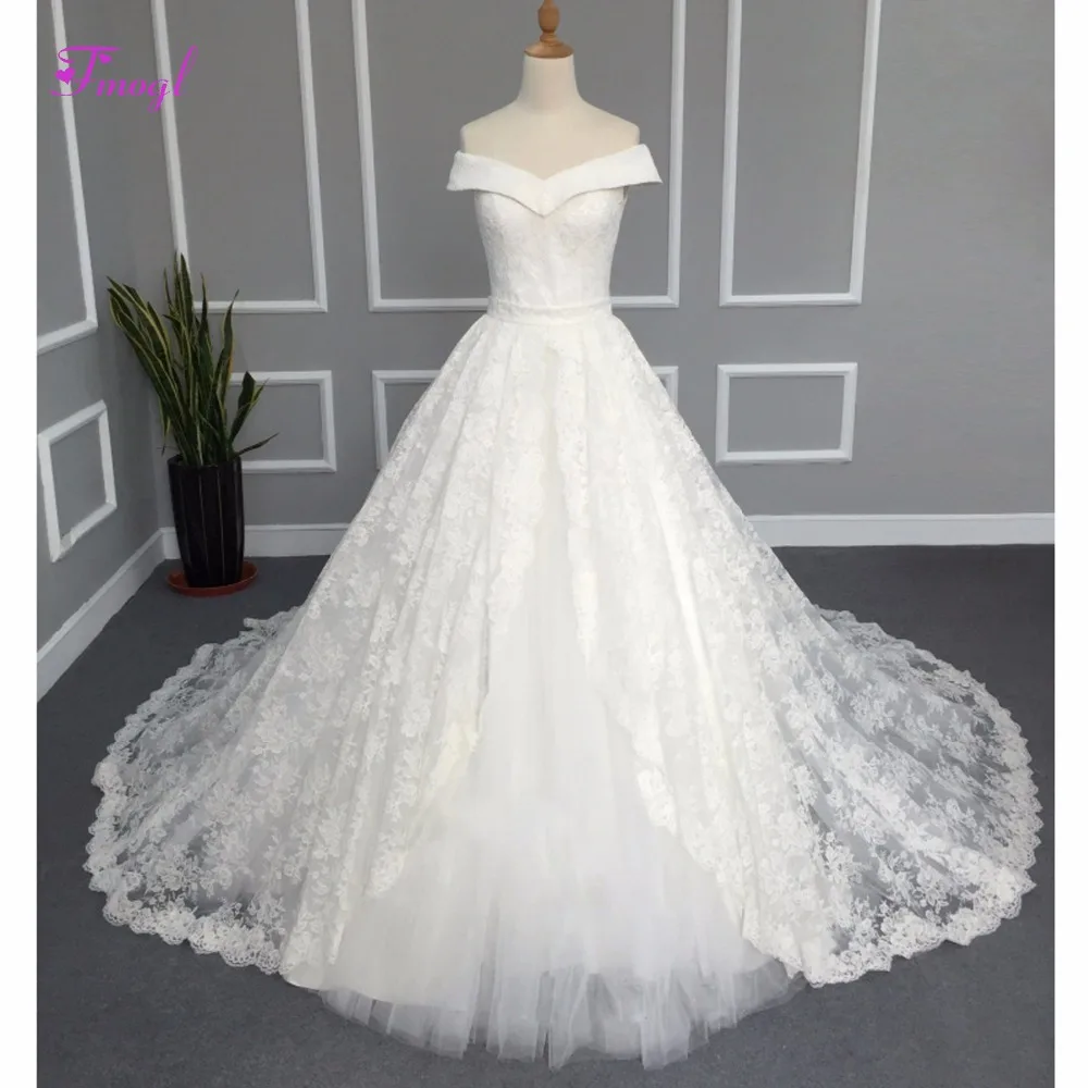 Fmogl New Arrival Sexy V-Neck Zipper A-Line Wedding Dresses 2019 Gorgeous Appliques Lace Princess Wedding Gown Vestido de Noiva
Fmogl New Arrival Sexy V-Neck Zipper A-Line Wedding Dresses 2019 Gorgeous Appliques Lace Princess Wedding Gown Vestido de Noiva