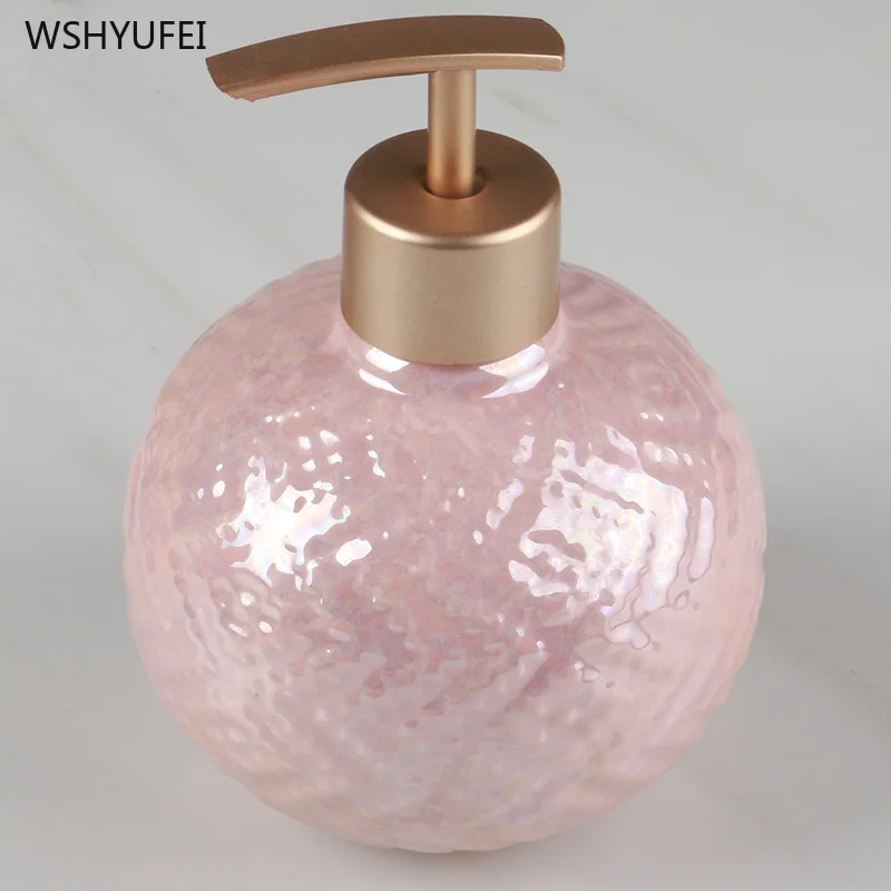 Direct vacuum emulsion bottle high-grade pressing ceramic emulsion bottle large-capacity emulsion dispensing hotel bathroom
Direct vacuum emulsion bottle high-grade pressing ceramic emulsion bottle large-capacity emulsion dispensing hotel bathroom