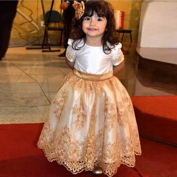 Long Flower Girl Dresses O Neck Pearls Lace Applique Short Sleeves Kids Wedding Party Dress
Long Flower Girl Dresses O Neck Pearls Lace Applique Short Sleeves Kids Wedding Party Dress