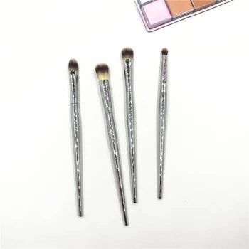 Live Beauty Fully Eyeshadow Makeup Brush Set Silver It Cosmetics #203 #216 #221 Eye Blender Highlighter Concealer Brushes
Live Beauty Fully Eyeshadow Makeup Brush Set Silver It Cosmetics #203 #216 #221 Eye Blender Highlighter Concealer Brushes