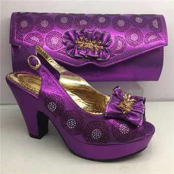 Amazing purple wedding/party set matching African lady sandal shoes and handbag set with rhinestones GY34, heel height 8cm
Amazing purple wedding/party set matching African lady sandal shoes and handbag set with rhinestones GY34, heel height 8cm