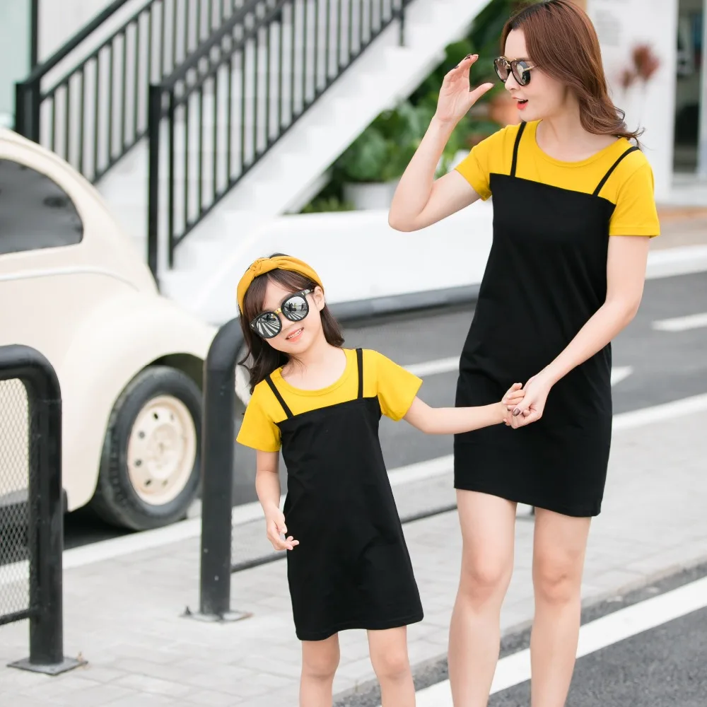 fake 2pcs dresses mother and daughter mommy and me clothes family look mom mum and baby girls matching dress clothes outfits
fake 2pcs dresses mother and daughter mommy and me clothes family look mom mum and baby girls matching dress clothes outfits