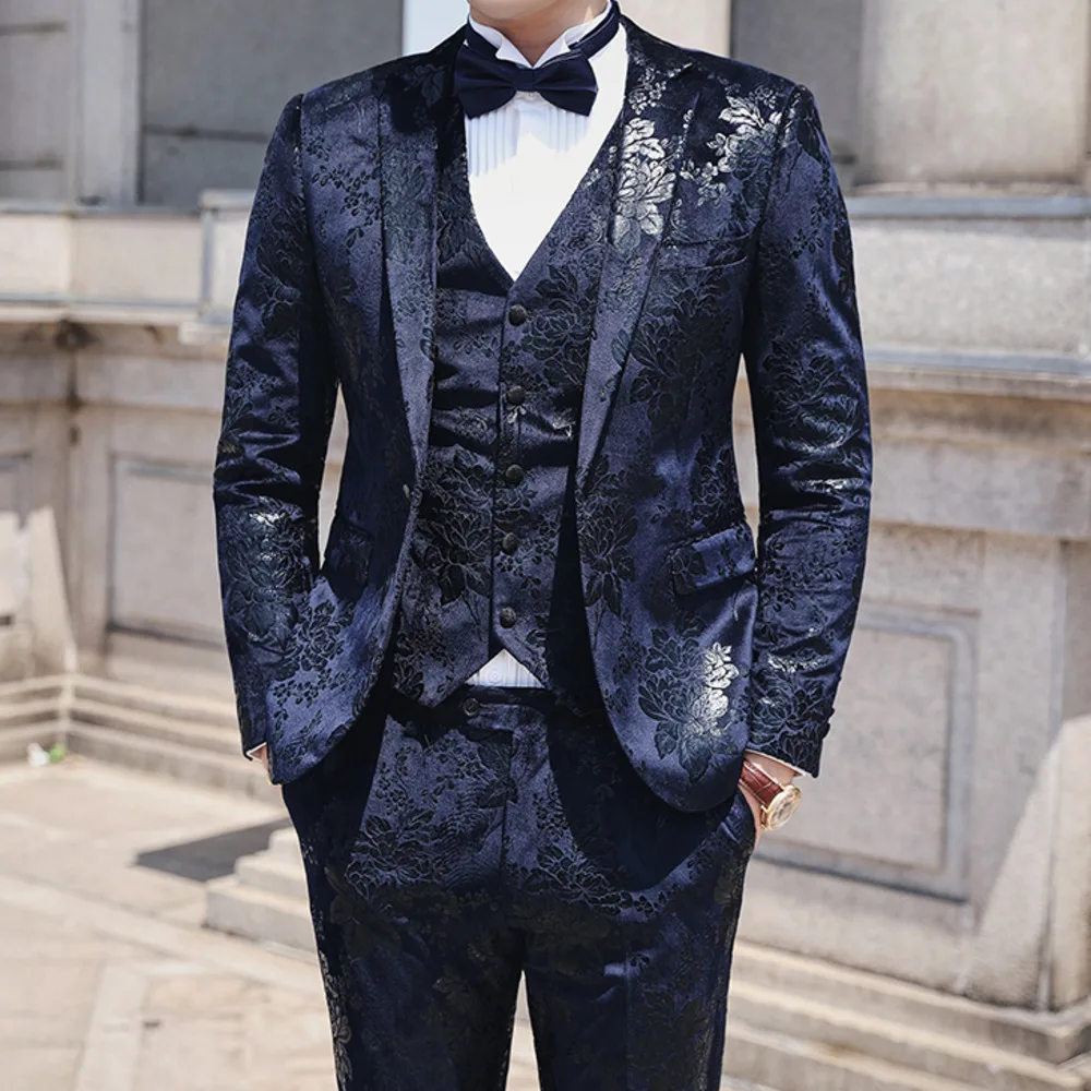 Luxury Velvet Suits Men 2019 Groom Wedding Suits Men Tuxedo Casual Slim Fit Dress Business Formal Party Suit (Blazer+vest+Pants)
Luxury Velvet Suits Men 2019 Groom Wedding Suits Men Tuxedo Casual Slim Fit Dress Business Formal Party Suit (Blazer+vest+Pants)