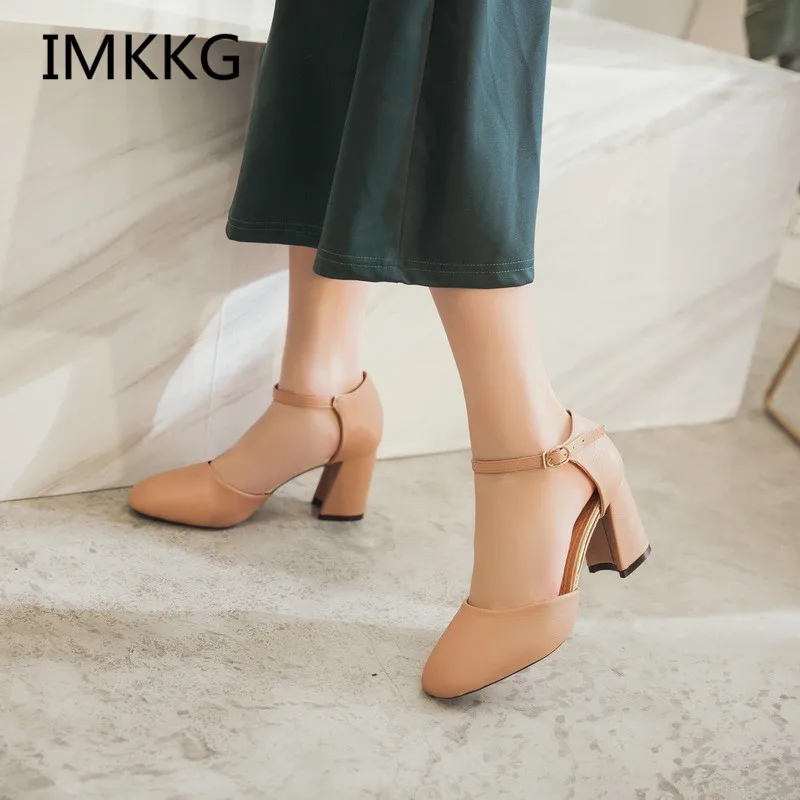 2018 New Women Sandals High Heels Summer Prom Pumps Shoes Heels Ankle Strap Office Sandals Shoes V109
2018 New Women Sandals High Heels Summer Prom Pumps Shoes Heels Ankle Strap Office Sandals Shoes V109