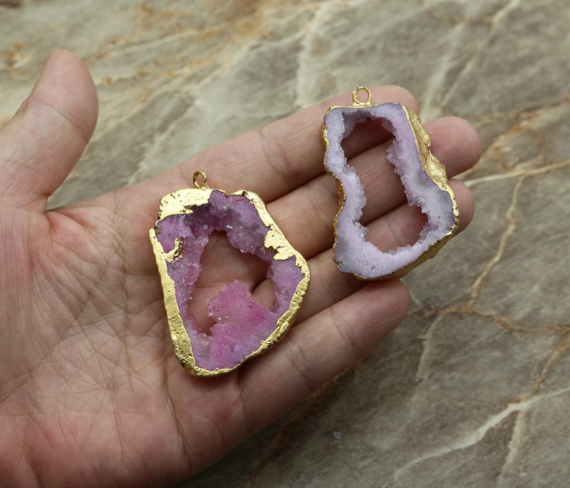 Wholesale natural color plated irregular crystal Drusy Geode Stone pendant necklace DIY making jewelry
Wholesale natural color plated irregular crystal Drusy Geode Stone pendant necklace DIY making jewelry