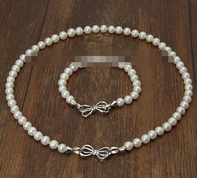 charm Jew.656 sets AAA 8-9mm white Freshwater Akoya Pearl Necklace Braceles (A0423)
charm Jew.656 sets AAA 8-9mm white Freshwater Akoya Pearl Necklace Braceles (A0423)