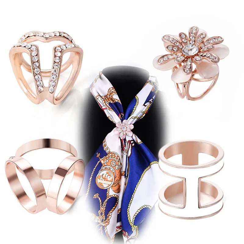Fashion Retro Hollow Owl Tube Scarf Buckle Brooches Crystal Scarf Brooch Cross Wedding Brooch Women's Gifts Wholesale Jewelry
Fashion Retro Hollow Owl Tube Scarf Buckle Brooches Crystal Scarf Brooch Cross Wedding Brooch Women's Gifts Wholesale Jewelry