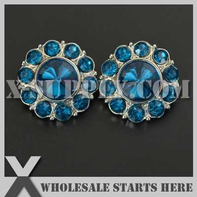 

Варианты цвета: RB1006A #38 ~ #55 / (144 шт./партия) Круглые Акриловые Алмазные пуговицы для банта для волос в серебряной основе с кристаллами и стразами