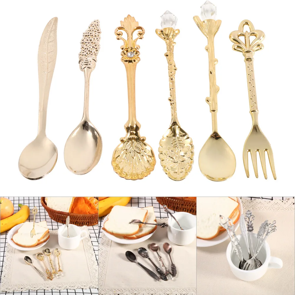 6pcs/set Mini Tea Spoon Retro Spoon Set Vintage Tea Spoon Coffee Scoops Feeding Tableware Palace Tea Spoon Dining Bar Tableware
6pcs/set Mini Tea Spoon Retro Spoon Set Vintage Tea Spoon Coffee Scoops Feeding Tableware Palace Tea Spoon Dining Bar Tableware