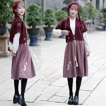 Han element embroidered beret cap improved half arm Hanfu female nephew half skirt suit student cosplay anime suit
Han element embroidered beret cap improved half arm Hanfu female nephew half skirt suit student cosplay anime suit