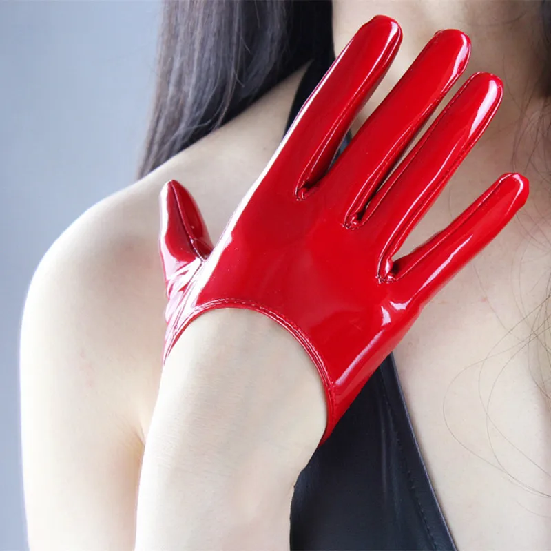 Stylish PU Leather Half Palm Gloves Mittens Women Wrist Short Gloves Gothic Rock
Stylish PU Leather Half Palm Gloves Mittens Women Wrist Short Gloves Gothic Rock