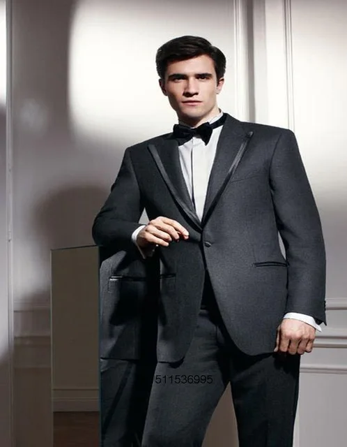 2018 Branded Man Suits Black Edge Jacket Groom Tuxedos For Wedding Suits 1 Button Groomsmen Suits Man Clothes(Jacket+pants)
2018 Branded Man Suits Black Edge Jacket Groom Tuxedos For Wedding Suits 1 Button Groomsmen Suits Man Clothes(Jacket+pants)
