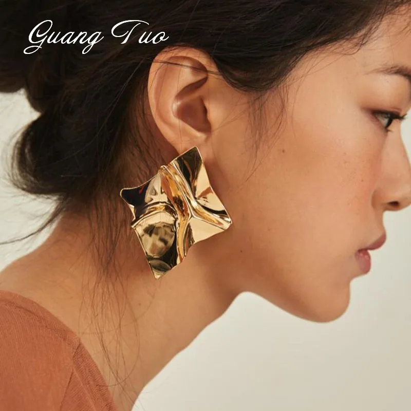 ES2126 Punk Gold Silver Folded Stud Earrings for Women Brincos Fashion Personality Earrings Party Charm Jewelry Hot Selling
ES2126 Punk Gold Silver Folded Stud Earrings for Women Brincos Fashion Personality Earrings Party Charm Jewelry Hot Selling