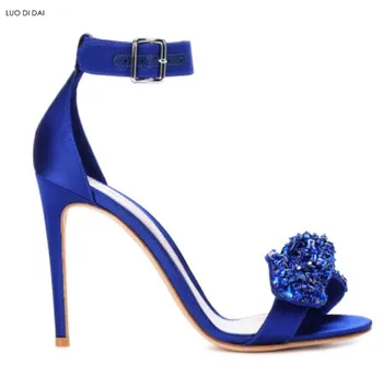 2020 women glitter party shoes Diamante sandals rhinestone wedding shoes crystal sandals open toe diamond bowtie sandals
2020 women glitter party shoes Diamante sandals rhinestone wedding shoes crystal sandals open toe diamond bowtie sandals