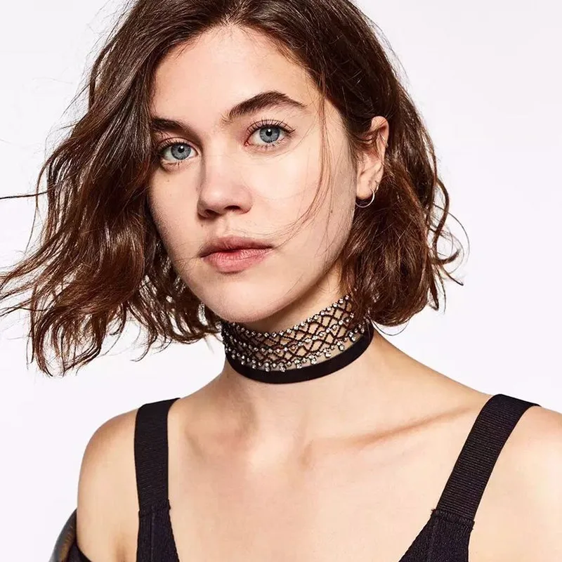 Vodeshanliwen New arrive Vintage Rhinestone Choker Necklace Women Party Costume Accessories Fashion Maxi Statement necklace
Vodeshanliwen New arrive Vintage Rhinestone Choker Necklace Women Party Costume Accessories Fashion Maxi Statement necklace