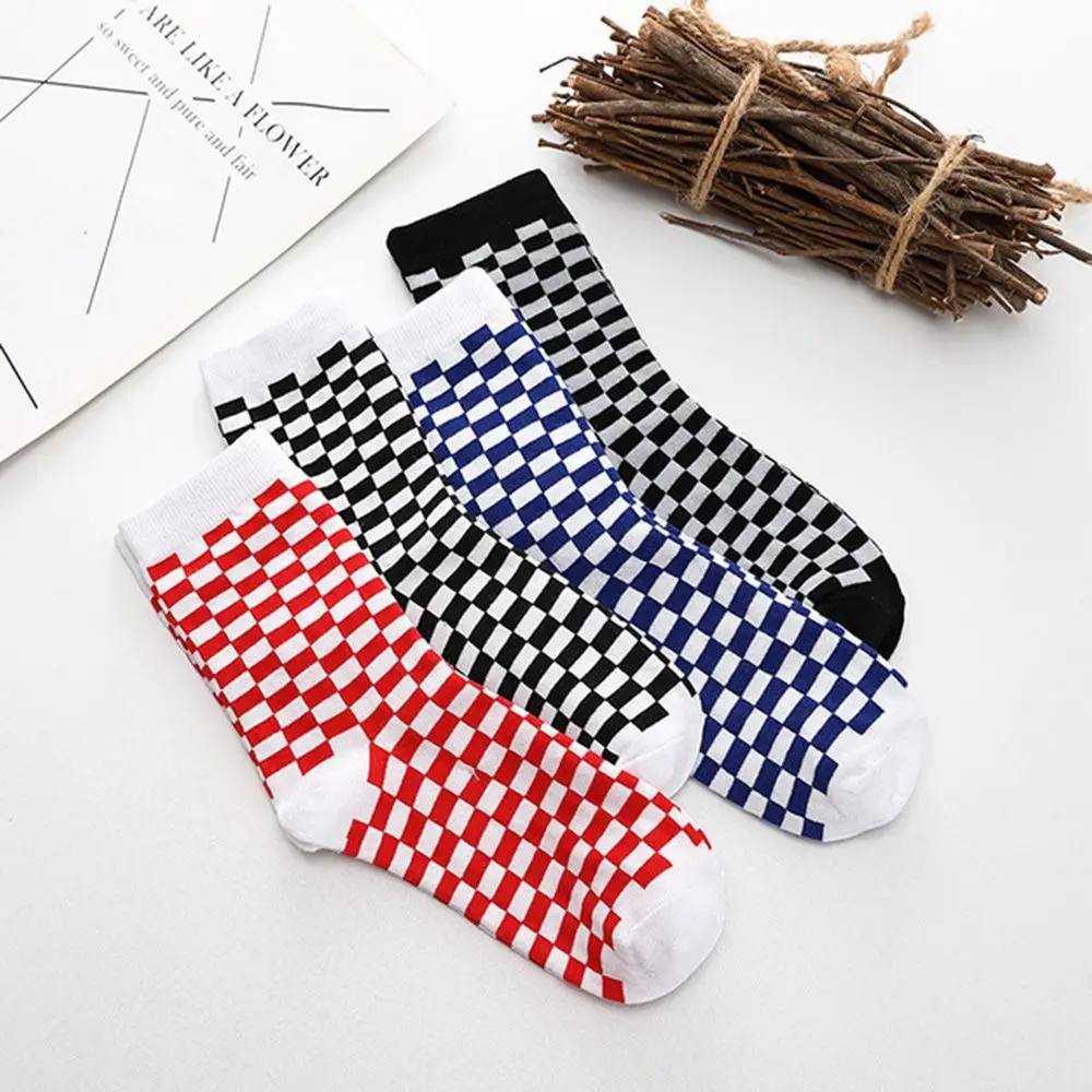Fashion Trends Men Socks Checkerboard Geometric Checkered Men Women Cotton Socks Black White Blue Red Skateboard Happy Sokken
Fashion Trends Men Socks Checkerboard Geometric Checkered Men Women Cotton Socks Black White Blue Red Skateboard Happy Sokken
