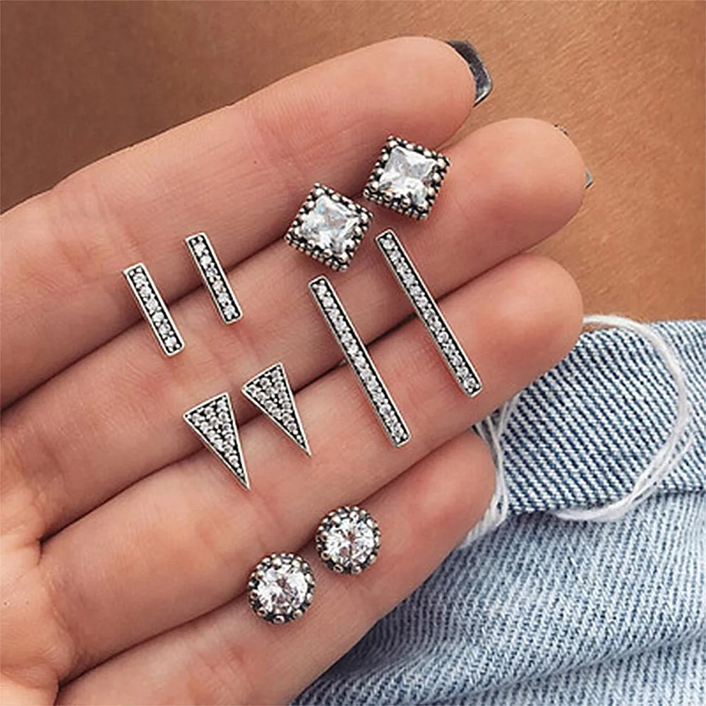 KISS WIFE 5 Pairs/Set Fashion Square Triangle Round Geometry Crystal Silver Earrings Female Wedding Shiny Earrings Set Simple Je
KISS WIFE 5 Pairs/Set Fashion Square Triangle Round Geometry Crystal Silver Earrings Female Wedding Shiny Earrings Set Simple Je