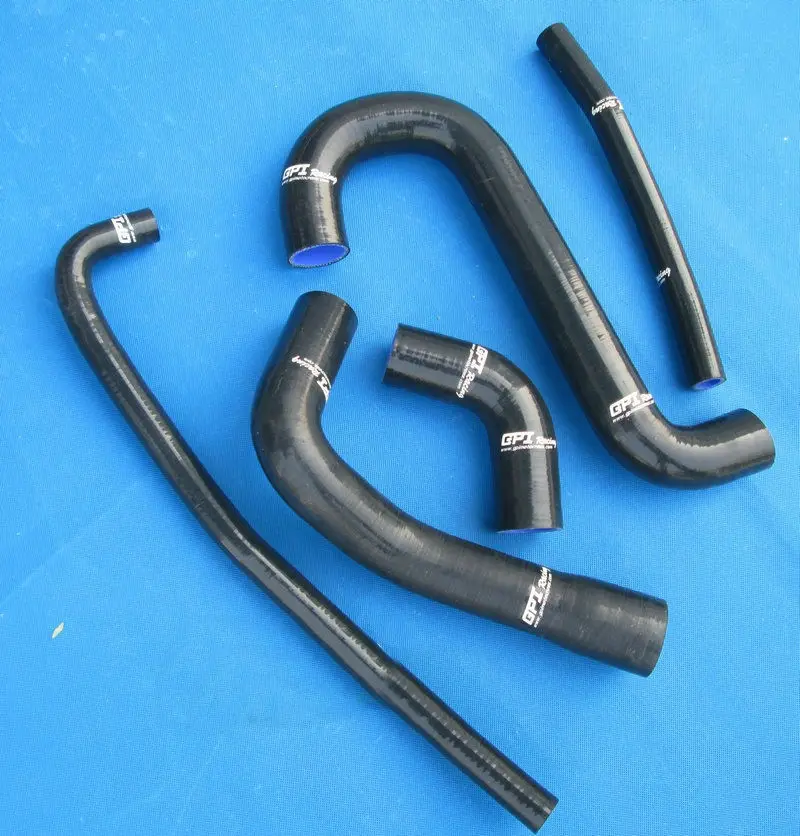 Silicone Radiator Coolant Hose For Alfa Romeo Sprint Zagato/ES-30/Il Mostro ES30 SZ/RZ 3.0L V6 12V 1989-1993 90 91 92 93
Silicone Radiator Coolant Hose For Alfa Romeo Sprint Zagato/ES-30/Il Mostro ES30 SZ/RZ 3.0L V6 12V 1989-1993 90 91 92 93