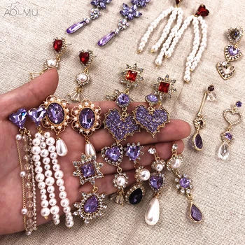 AOMU Korea Design Purple Crystal Love Heart Rhinestone Teardrop Pearl Long Tassel Resin Flower Gold Stud Earrings for Women Girl
AOMU Korea Design Purple Crystal Love Heart Rhinestone Teardrop Pearl Long Tassel Resin Flower Gold Stud Earrings for Women Girl
