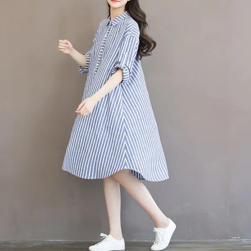 Summer Dress 2018 Women Half-sleeved Plus Size Loose Button Shirt Dress Fashion Casual Striped Dress Womens Clothing Vestidos
Summer Dress 2018 Women Half-sleeved Plus Size Loose Button Shirt Dress Fashion Casual Striped Dress Womens Clothing Vestidos