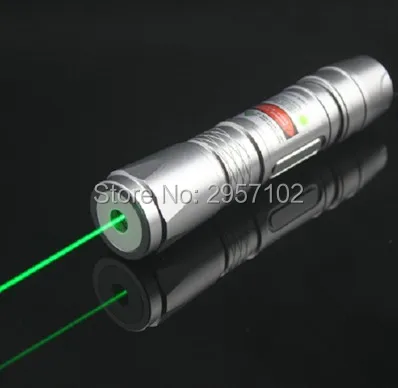 AAA NEW 2000m 2w high power Military green laser pointer 532nm teaching LED focusable Burning match,burn cigarettes+Charger+Box
AAA NEW 2000m 2w high power Military green laser pointer 532nm teaching LED focusable Burning match,burn cigarettes+Charger+Box