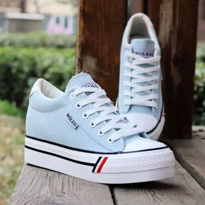 2019 hot canvas shoes breathable and comfortable Board Shoes ladies casual sports shoes deodorant anti-collision increased shoes
2019 hot canvas shoes breathable and comfortable Board Shoes ladies casual sports shoes deodorant anti-collision increased shoes