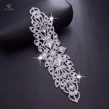 DIY 30pcs Shiny Shiny Glass Rhinestone Wedding Dress Belt Appliques Sew on Belts for Bridal Dresses Sash Silver Plated HD-889
DIY 30pcs Shiny Shiny Glass Rhinestone Wedding Dress Belt Appliques Sew on Belts for Bridal Dresses Sash Silver Plated HD-889
