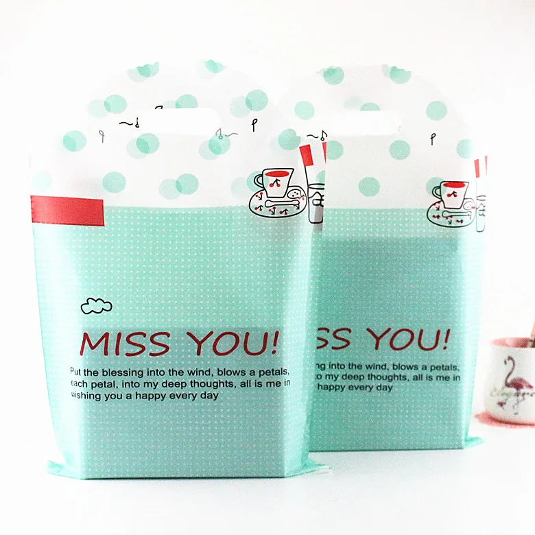 50 шт., классические пластиковые сумки, портативные подарочные сумки DIY MISS YOU, сумки-тоут, милая сумка для одежды, для вечеринки, свадьбы, товары для покупок, подарки
50 шт., классические пластиковые сумки, портативные подарочные сумки DIY MISS YOU, сумки-тоут, милая сумка для одежды, для вечеринки, свадьбы, товары для покупок, подарки