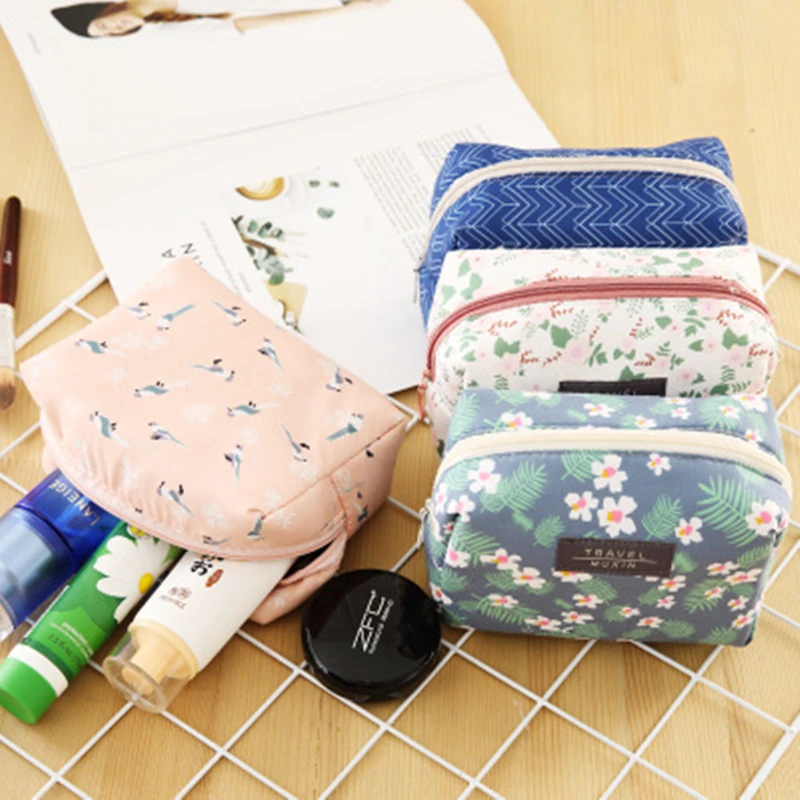 Makeup Box Organizadores Neceser Travel Protable Multi-Functional Canvas Cosmetic Storage Box Outdoor Rangement Maquillage
Makeup Box Organizadores Neceser Travel Protable Multi-Functional Canvas Cosmetic Storage Box Outdoor Rangement Maquillage