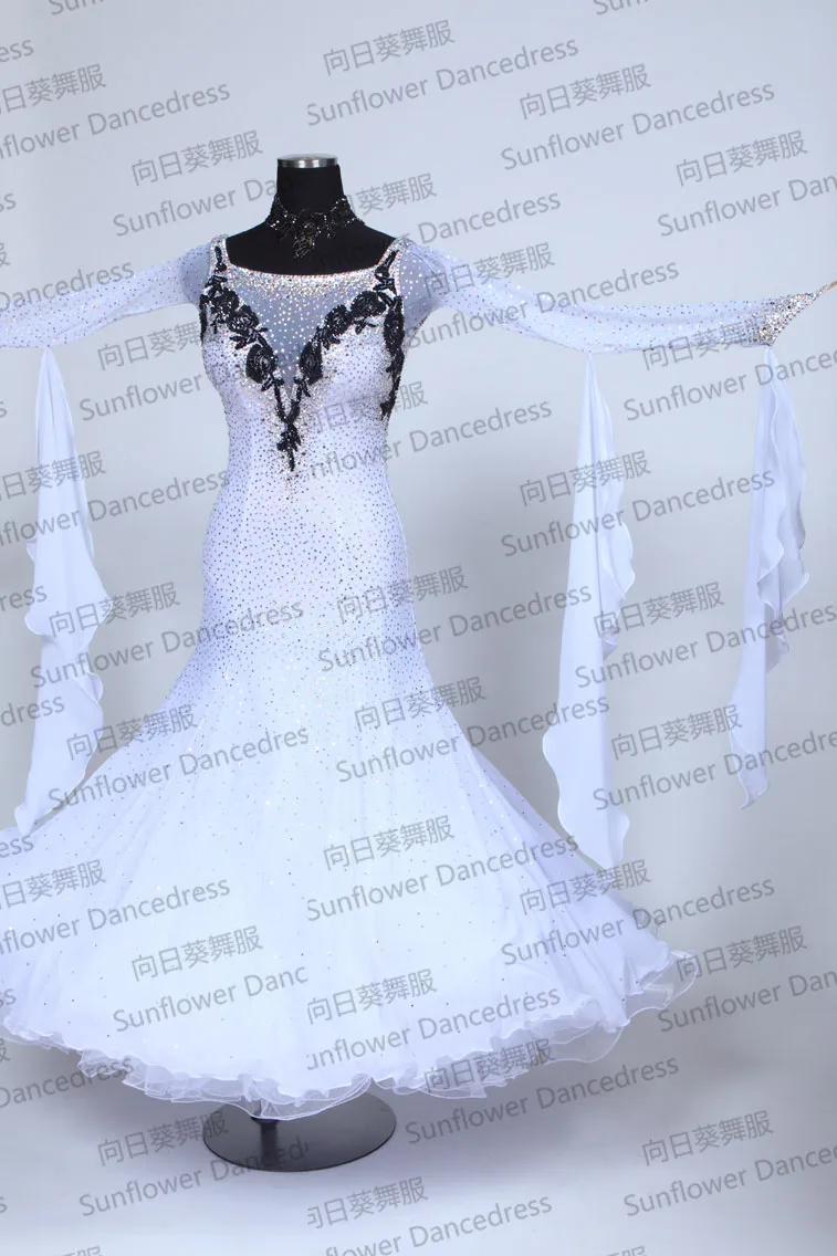 New Style!ballroom Dance Dress,Waltz Competition Dress,Standard dance dress,Modern Waltz Tango Ballroom Dance Dress,white color
New Style!ballroom Dance Dress,Waltz Competition Dress,Standard dance dress,Modern Waltz Tango Ballroom Dance Dress,white color
