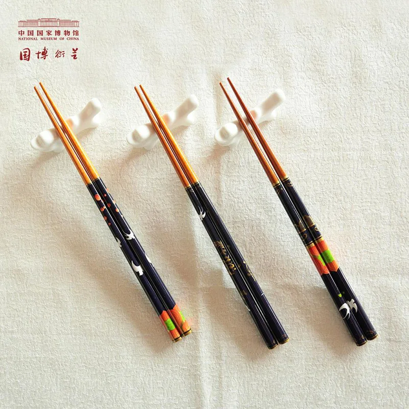 Traditional Chinese Style Chopsticks NATIONAL MUSEUM OF CHINA Wooden Lotus Printing Patterns Sushi Chop Sticks Palillos as Gifts
Traditional Chinese Style Chopsticks NATIONAL MUSEUM OF CHINA Wooden Lotus Printing Patterns Sushi Chop Sticks Palillos as Gifts