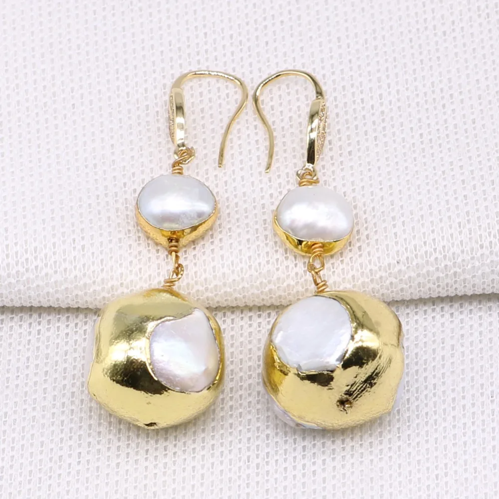 Fashion electroplate Golden color round pearls earrings Double pearls long elegant earrings wholesale jewelry gift for lady 4024
Fashion electroplate Golden color round pearls earrings Double pearls long elegant earrings wholesale jewelry gift for lady 4024