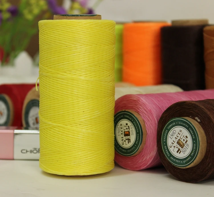 80colors 210D/16 Dia.1mm Leather hand-stitched sewing thread Polyester Flat waxed thread DIY handmade leather bag sewing tool
80colors 210D/16 Dia.1mm Leather hand-stitched sewing thread Polyester Flat waxed thread DIY handmade leather bag sewing tool