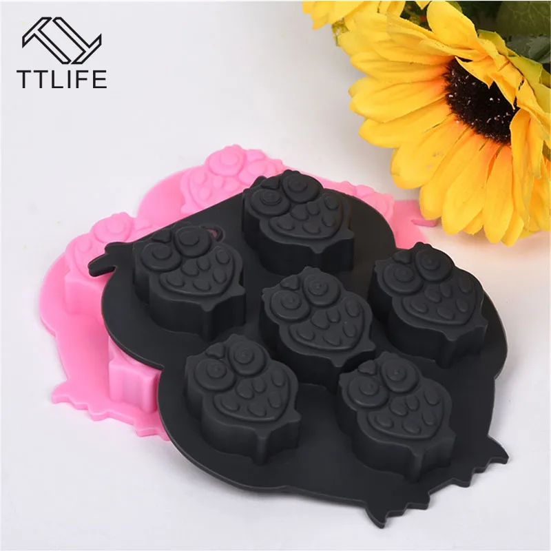 TTLIFE Multi-shaped Silica Muffin Cup Square Flower - Shaped Cake Cup Multifunctional Pudding Cake Desserts Mold Random Color
TTLIFE Multi-shaped Silica Muffin Cup Square Flower - Shaped Cake Cup Multifunctional Pudding Cake Desserts Mold Random Color