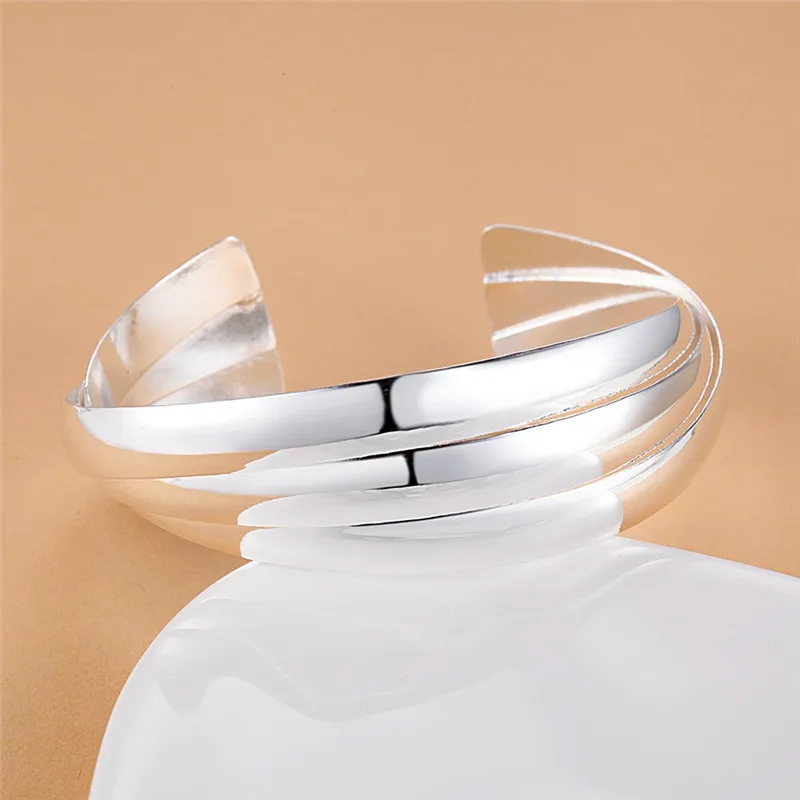 Pure Silver 925 Bangle Bracelets for Women Twisted Wrist Cuff Bangles Wristband Pulseira Femme Wedding Bridal Jewelry Bijoux
Pure Silver 925 Bangle Bracelets for Women Twisted Wrist Cuff Bangles Wristband Pulseira Femme Wedding Bridal Jewelry Bijoux