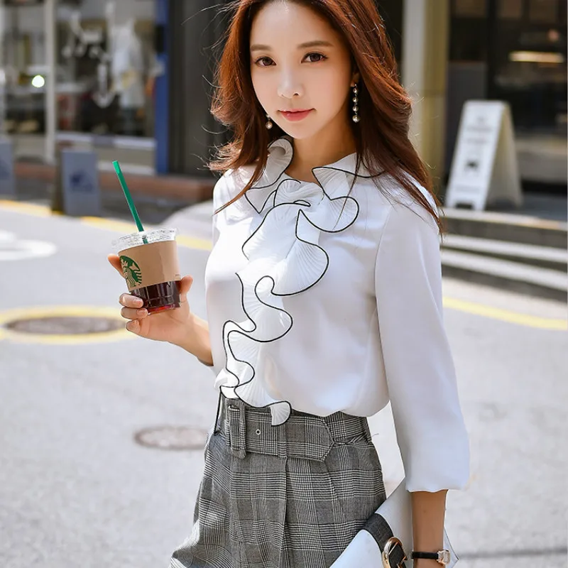 Dabuwawa Solid Shirt 2019 New Ruffled Collar Weekend Casual Women Vintage Ruffle Modern Lady Blouses D18CCF002
Dabuwawa Solid Shirt 2019 New Ruffled Collar Weekend Casual Women Vintage Ruffle Modern Lady Blouses D18CCF002
