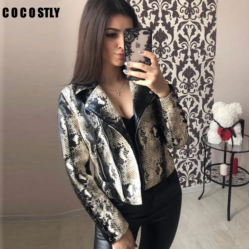 Spring Leather Jacket Women Snake Print Cool Motorcycle Zipper Turn-down Collar Punk Coat Biker Jacket Outwear chaqueta mujer
Spring Leather Jacket Women Snake Print Cool Motorcycle Zipper Turn-down Collar Punk Coat Biker Jacket Outwear chaqueta mujer