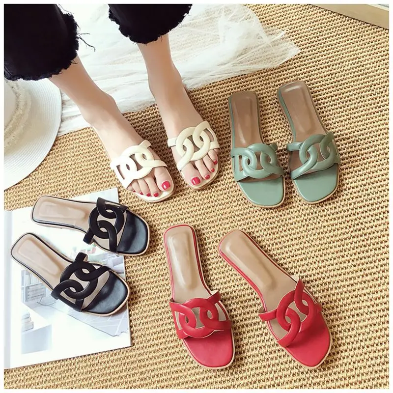 2019 New Summer Women Slippers Word Hollow out Women Beach Slides Fashion Outsides Flip Flop Sandals Shoes
2019 New Summer Women Slippers Word Hollow out Women Beach Slides Fashion Outsides Flip Flop Sandals Shoes