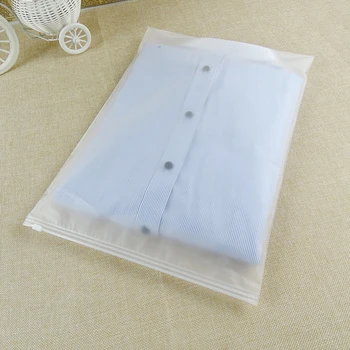 25Pcs/lot Matte / Transparent Plastic Clothing Storage Packaging Bag With Zipper Translucent Clothes Grocery Bag With Vent Hole
25Pcs/lot Matte / Transparent Plastic Clothing Storage Packaging Bag With Zipper Translucent Clothes Grocery Bag With Vent Hole