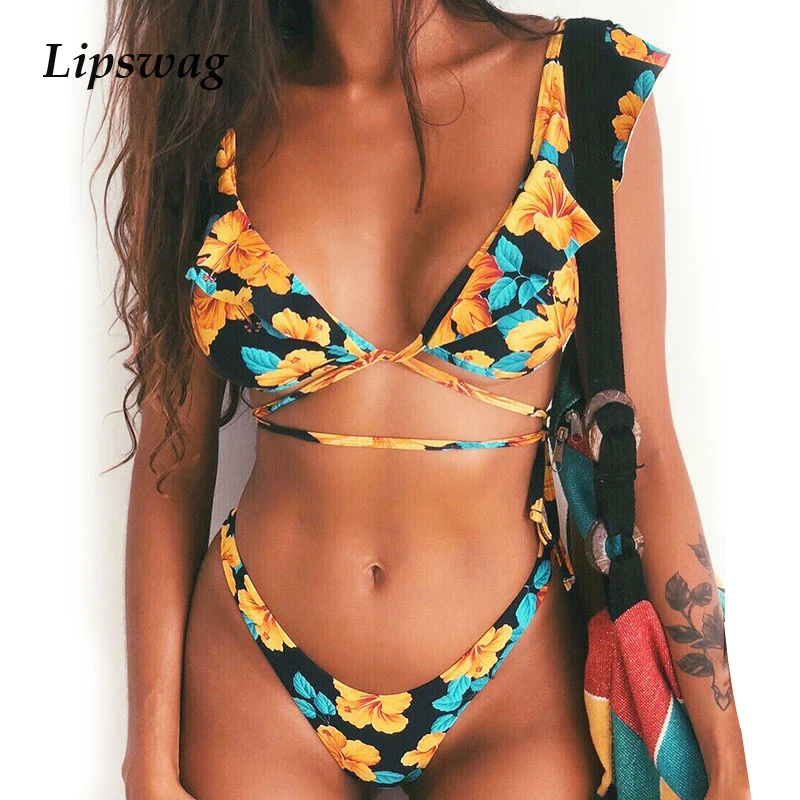 Women Ruffles Push Up Bikini Swimsuit Sexy Floral Print Brazilian Thong Bikini Set Female Retro String Swimwear Bathing Suit
Women Ruffles Push Up Bikini Swimsuit Sexy Floral Print Brazilian Thong Bikini Set Female Retro String Swimwear Bathing Suit