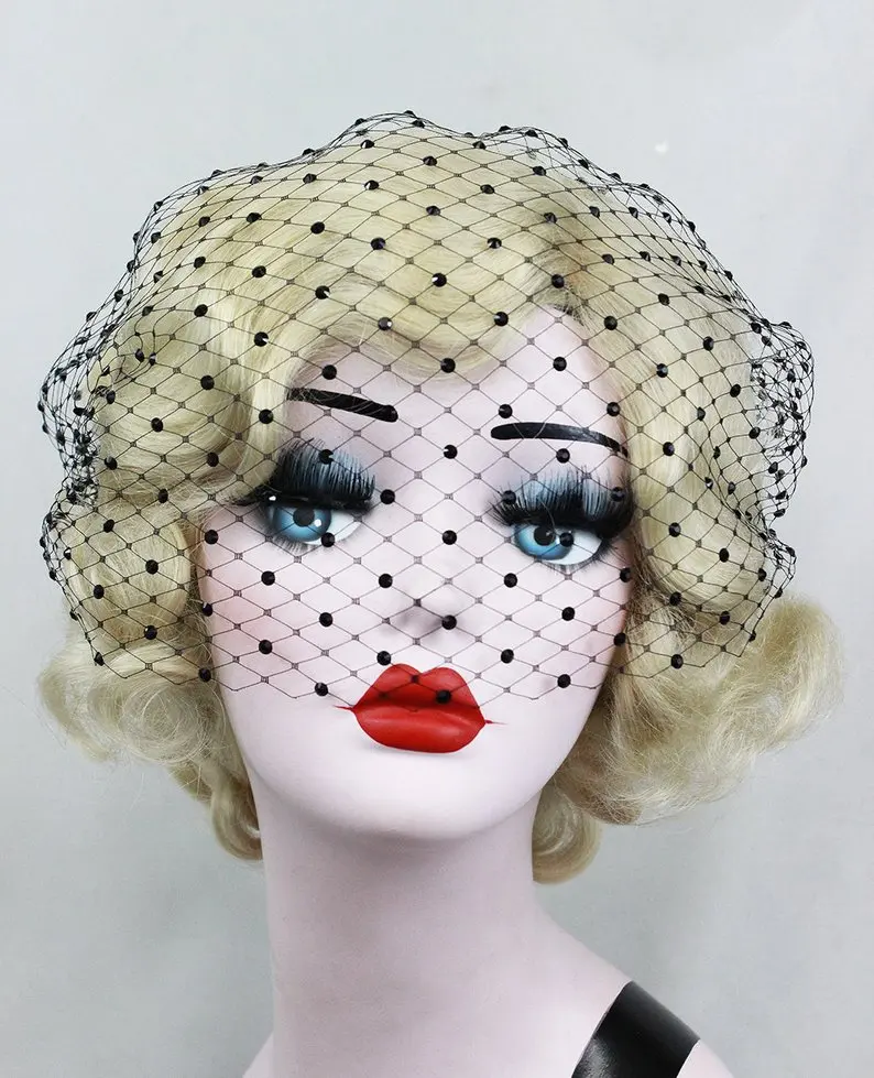 Black birdcage veil blusher length wedding veil caystal bridal veil wedding accessory
Black birdcage veil blusher length wedding veil caystal bridal veil wedding accessory