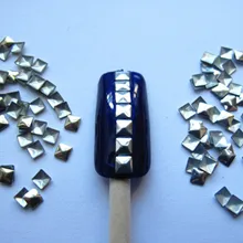 2018 belleza del arte de las uñas 300 piezas oro plata 3mm cuadrado Metal tachuelas joyería para los teléfonos celulares uñas pegatina(China)