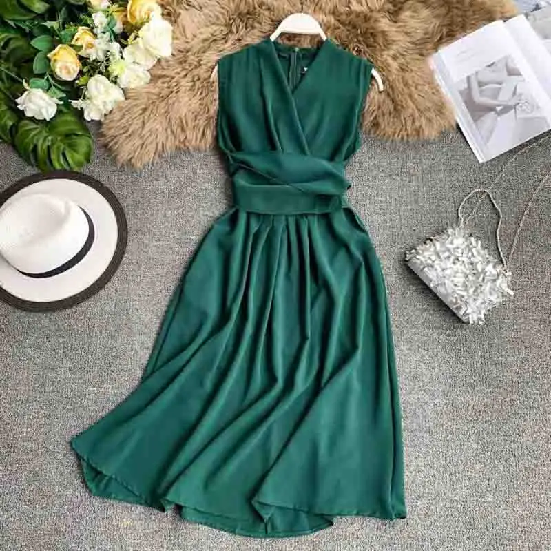 2019 New Vintage Summer Dress Sexy V-neck Sleeveless Party Women dress Casual A-Line Elegant Chiffon Dresses Vestidos de festa
2019 New Vintage Summer Dress Sexy V-neck Sleeveless Party Women dress Casual A-Line Elegant Chiffon Dresses Vestidos de festa